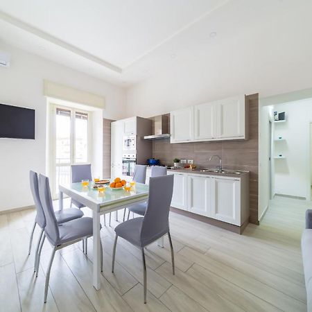 Chiara Modern Apartment By Wonderful Italy Nápoles Exterior foto
